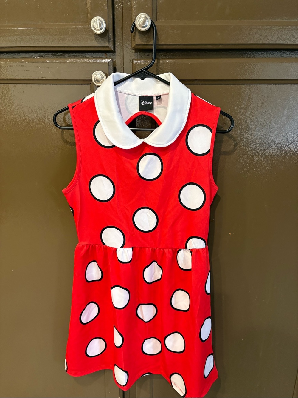 Disney Minnie Mouse White Top with Red Trim and Black Label